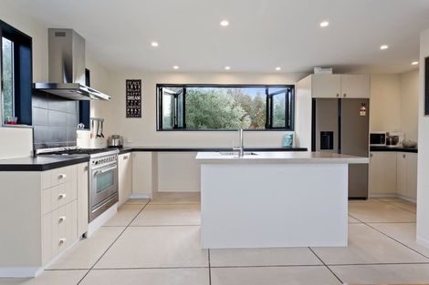 Photo of property in 329 Mackenzies Road, Waipara, Amberley, 7483