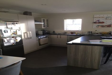 Photo of property in 34 Queens Park Crescent, Frankton, Hamilton, 3204