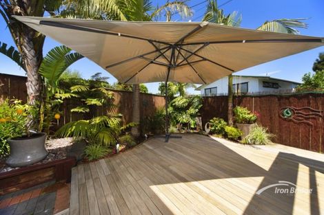 Photo of property in 42a William Souter Street, Forrest Hill, Auckland, 0620