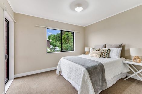 Photo of property in 16 Glendale Drive, Dinsdale, Hamilton, 3204