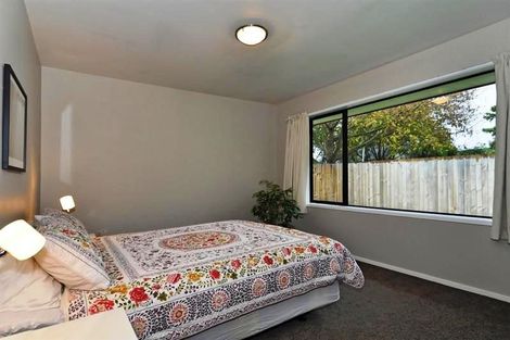 Photo of property in 2/30 Lees Road, Strowan, Christchurch, 8052