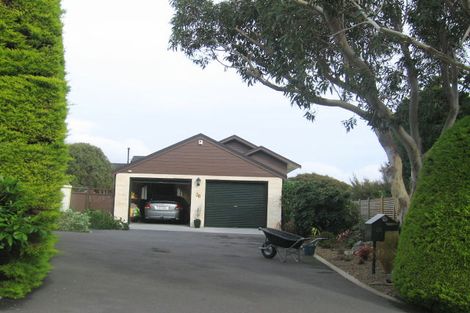 Photo of property in 38 Penryn Drive, Camborne, Porirua, 5026