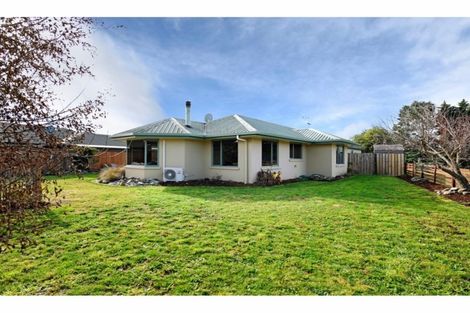 Photo of property in 8 Longfields Road, Brightwater, 7022