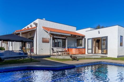 Photo of property in 21 Alba Place, Cambridge, 3434