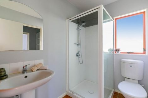 Photo of property in 4/51 Archers Road, Hillcrest, Auckland, 0629