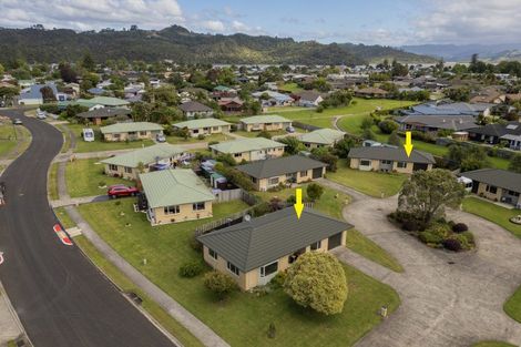 Photo of property in 8 Seascape Avenue, Whitianga, 3510