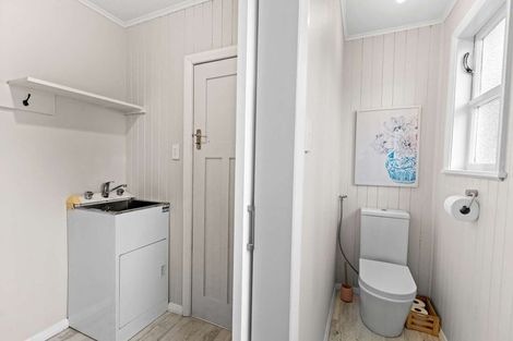 Photo of property in 36 Ormond Street, Woodville, 4920