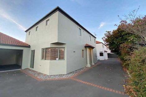 Photo of property in 62 Hewitts Road, Merivale, Christchurch, 8014