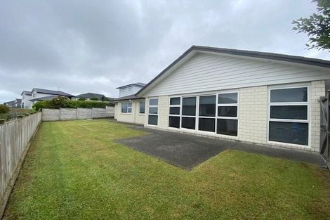 Photo of property in 7 Kingfisher Road, Silverdale, 0932