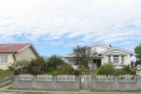 Photo of property in 39 Liffiton Street, Gonville, Whanganui, 4501