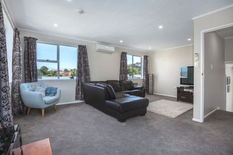 Photo of property in 445 Warspite Avenue, Ascot Park, Porirua, 5024