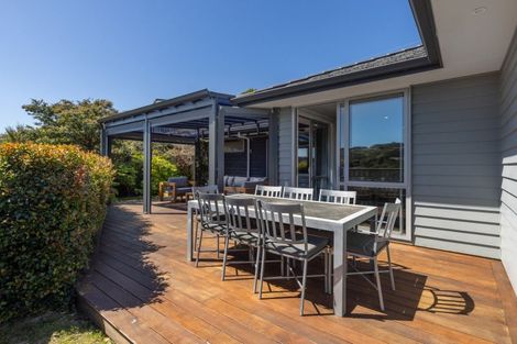 Photo of property in 202 Navigation Drive, Whitby, Porirua, 5024