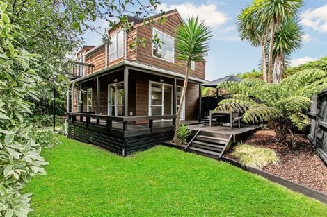 Photo of property in 1/16 Kintara Drive, Massey, Auckland, 0614