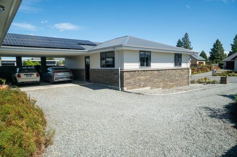 Photo of property in 27 Rhoboro Road, Twizel, 7901