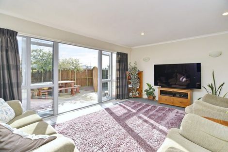 Photo of property in 135 Chinnerys Road, Woodend, 7610