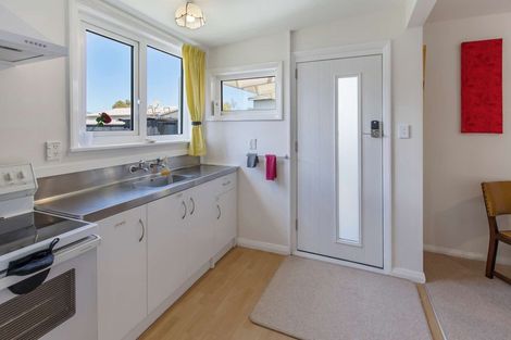 Photo of property in 8a Pharazyn Street, Gonville, Whanganui, 4500