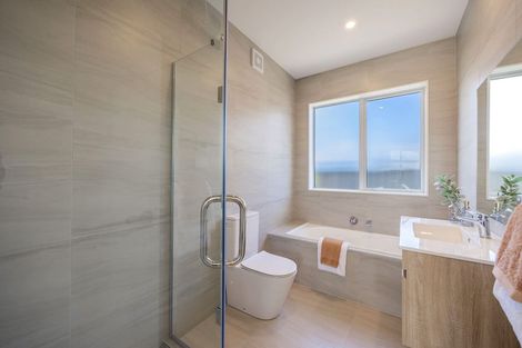 Photo of property in 20 Babina Avenue, Kumeu, 0810