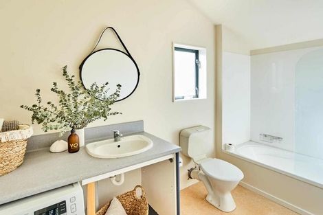 Photo of property in Courtenay Mews Apartments, 19/14 Alpha Street, Te Aro, Wellington, 6011