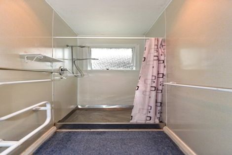 Photo of property in 6 Hillary Crescent, Upper Riccarton, Christchurch, 8041