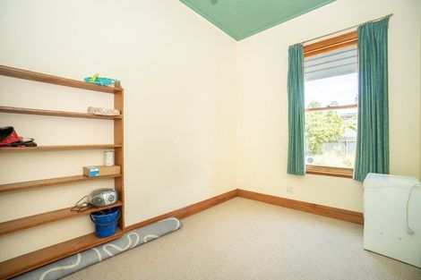 Photo of property in 16 Lombard Street, Palmerston North, 4410