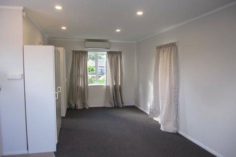 Photo of property in 11 Babington Place, Torbay, Auckland, 0630