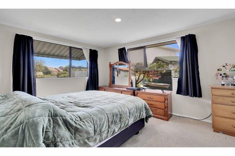 Photo of property in 11 Kowai Place, Amberley, 7410