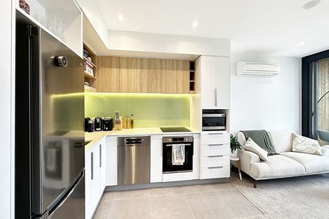 Photo of property in 401/1 Buscomb Avenue, Henderson, Auckland, 0610