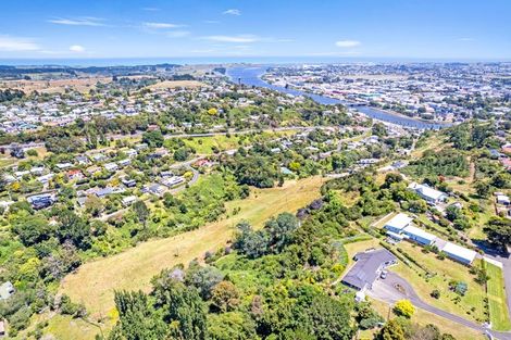 Photo of property in 36 Shakespeare Road, Bastia Hill, Whanganui, 4500