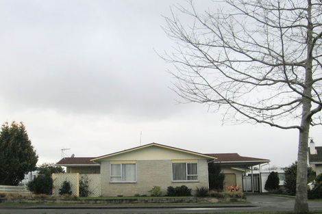 Photo of property in 114 Flaxmere Avenue, Flaxmere, Hastings, 4120