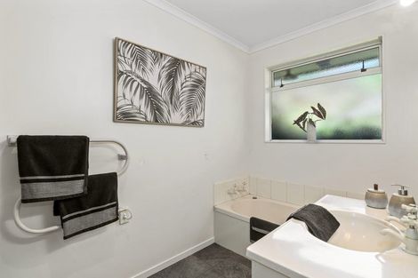 Photo of property in 4 Langford Drive, Mapua, 7005