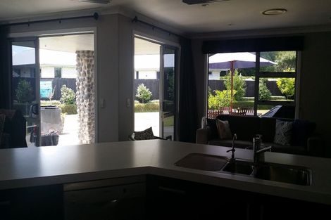 Photo of property in 21 Jasmine Place, Cambridge, 3434