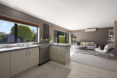 Photo of property in 8 Christy Brown Place, Leamington, Cambridge, 3432