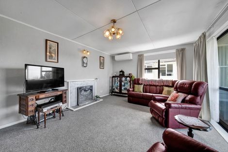 Photo of property in 16 Aotea Street, Welbourn, New Plymouth, 4312