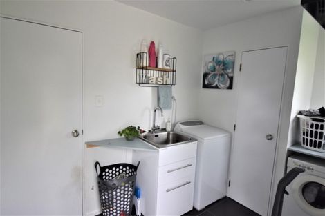 Photo of property in 372 Arapaepae Road South, Levin, 5571