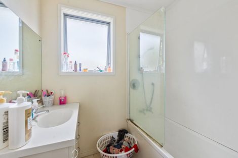 Photo of property in 29 Sunlands Drive, Manurewa, Auckland, 2102