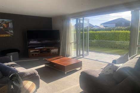 Photo of property in 27 Applefield Court, Northwood, Christchurch, 8051