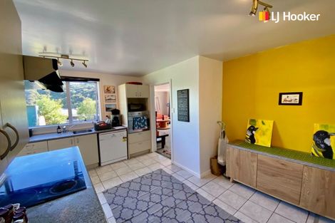 Photo of property in 5 Freyberg Road, Fairfield, Dunedin, 9018