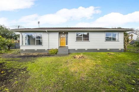 Photo of property in 3 Crampton Place, Manurewa, Auckland, 2102