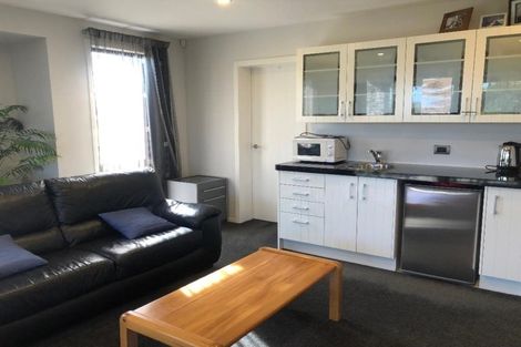 Photo of property in 2 Botanical Heights Drive, Waipahihi, Taupo, 3330