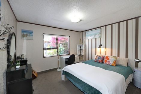 Photo of property in 1019 Duke Street, Mahora, Hastings, 4120