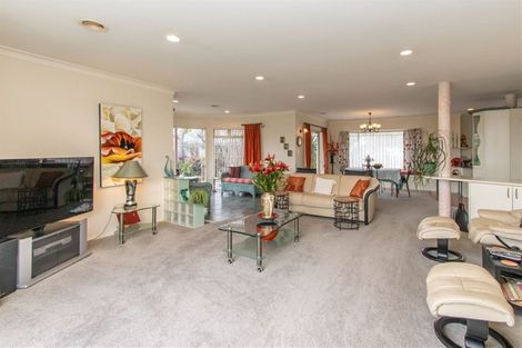 Photo of property in 3c Hinau Street, Inglewood, 4330