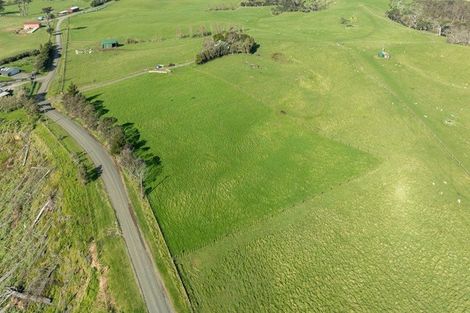 Photo of property in 179 Evans Road, South Head, 0874