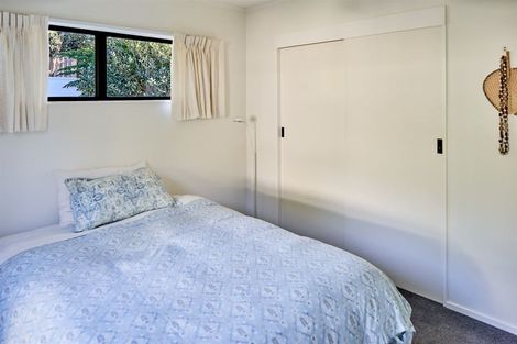 Photo of property in 10 Nikau Street, Eastbourne, Lower Hutt, 5013