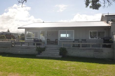 Photo of property in 112a Hinemoa Street, Whangamata, 3620