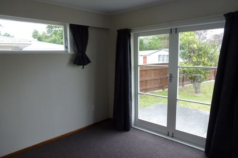 Photo of property in 54 Apollo Parade, Milson, Palmerston North, 4414