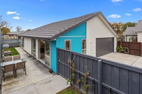 Photo of property in 24 Hills Road, Edgeware, Christchurch, 8013