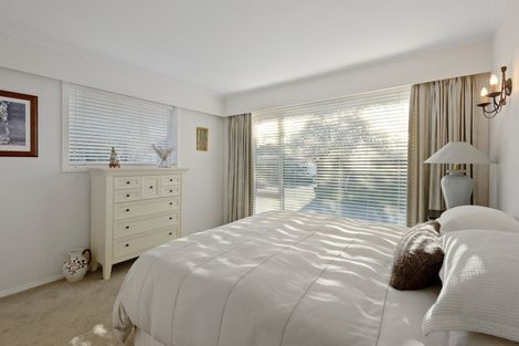 Photo of property in 214 Grahams Road, Burnside, Christchurch, 8053