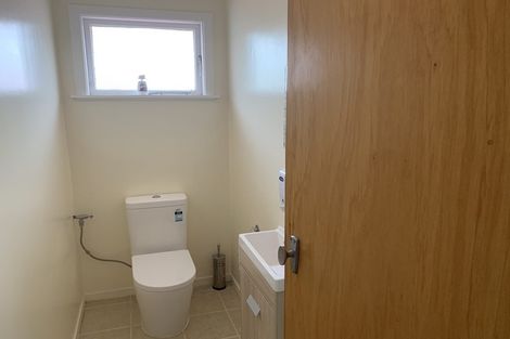 Photo of property in 3 Maple Grove, Maungaraki, Lower Hutt, 5010