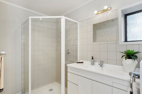 Photo of property in 16 Forrester Drive, Welcome Bay, Tauranga, 3112