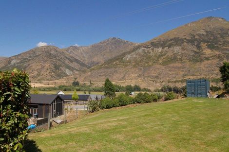 Photo of property in 15 Judge And Jury Drive, Lake Hayes, Queenstown, 9304